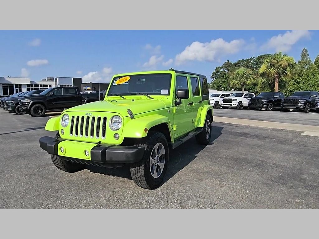 2016 Jeep Wrangler Unlimited Sahara