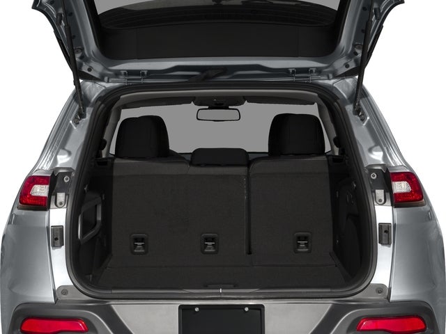 2018 Jeep Cherokee Latitude Tech Connect FWD