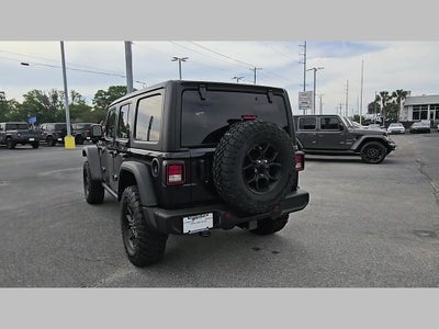 2025 Jeep Wrangler 4-Door Willys 4x4