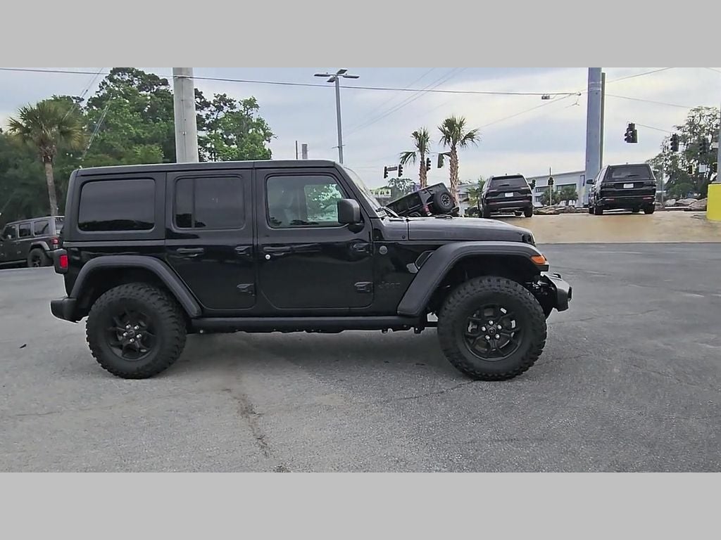 2025 Jeep Wrangler 4-Door Willys 4x4