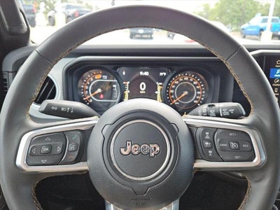 2025 Jeep Wrangler 4-Door Sahara 4x4