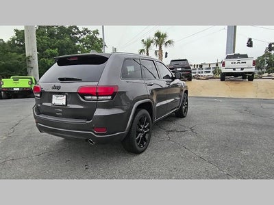 2020 Jeep Grand Cherokee Altitude 4x2