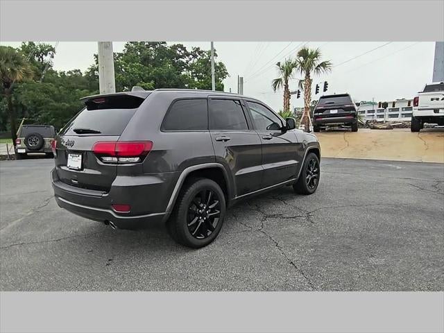 2020 Jeep Grand Cherokee Altitude 4x2
