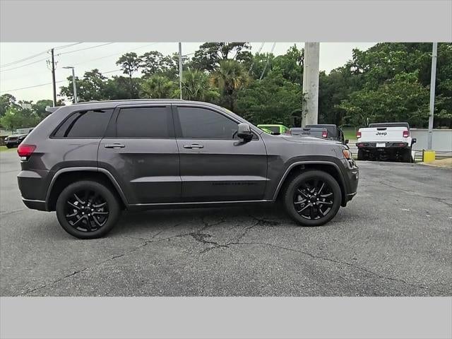 2020 Jeep Grand Cherokee Altitude 4x2