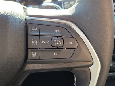 2025 Jeep Grand Cherokee Laredo X 4x2