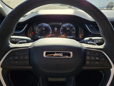 2025 Jeep Grand Cherokee Laredo X 4x2