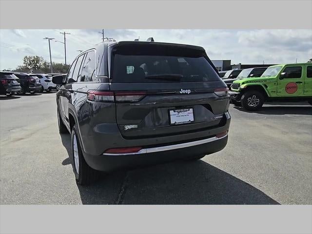2025 Jeep Grand Cherokee Laredo X 4x2