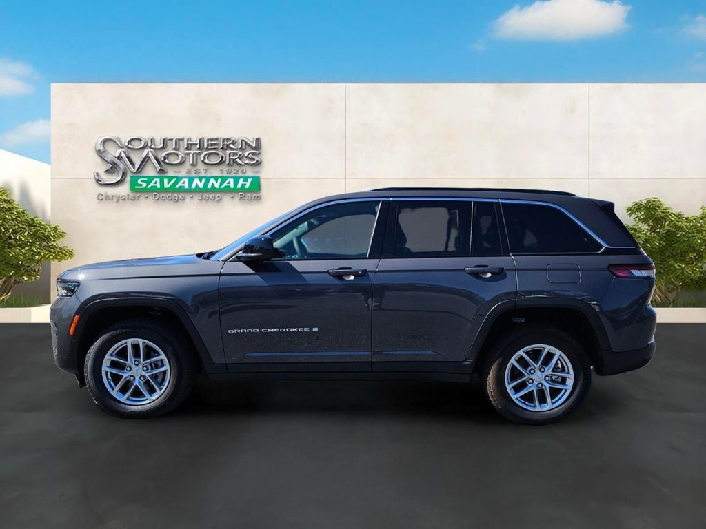 2025 Jeep Grand Cherokee Laredo X 4x4