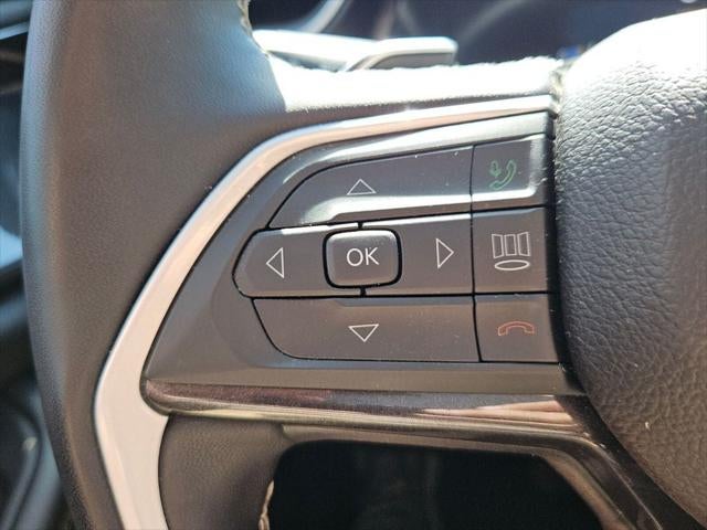 2023 Jeep Grand Cherokee Laredo 4x4