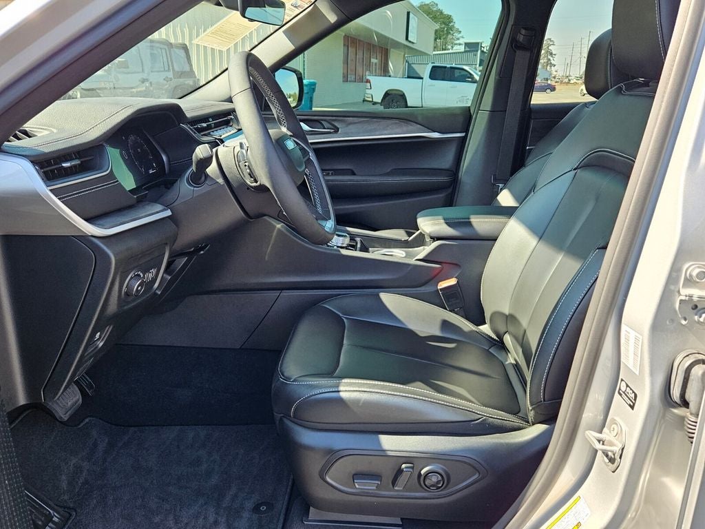 2025 Jeep Grand Cherokee Limited 4x4