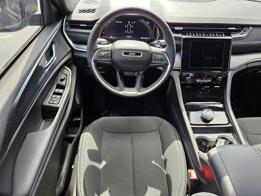 2024 Jeep Grand Cherokee L Laredo