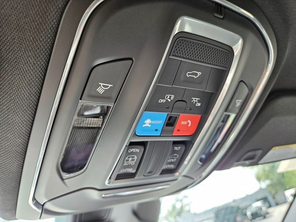 2024 Jeep Grand Cherokee L Laredo