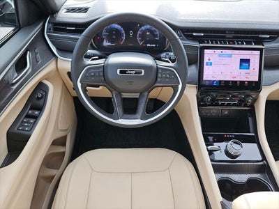 2025 Jeep Grand Cherokee L Limited 4x4