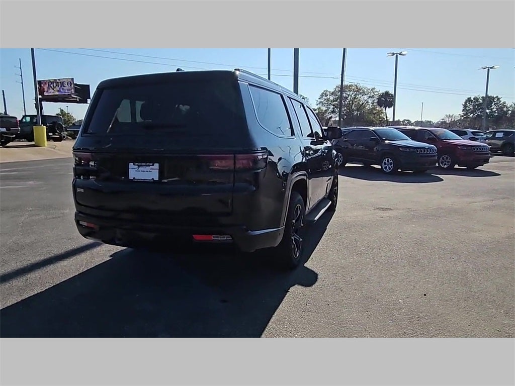 2023 Jeep Wagoneer Series II Carbide 4x2