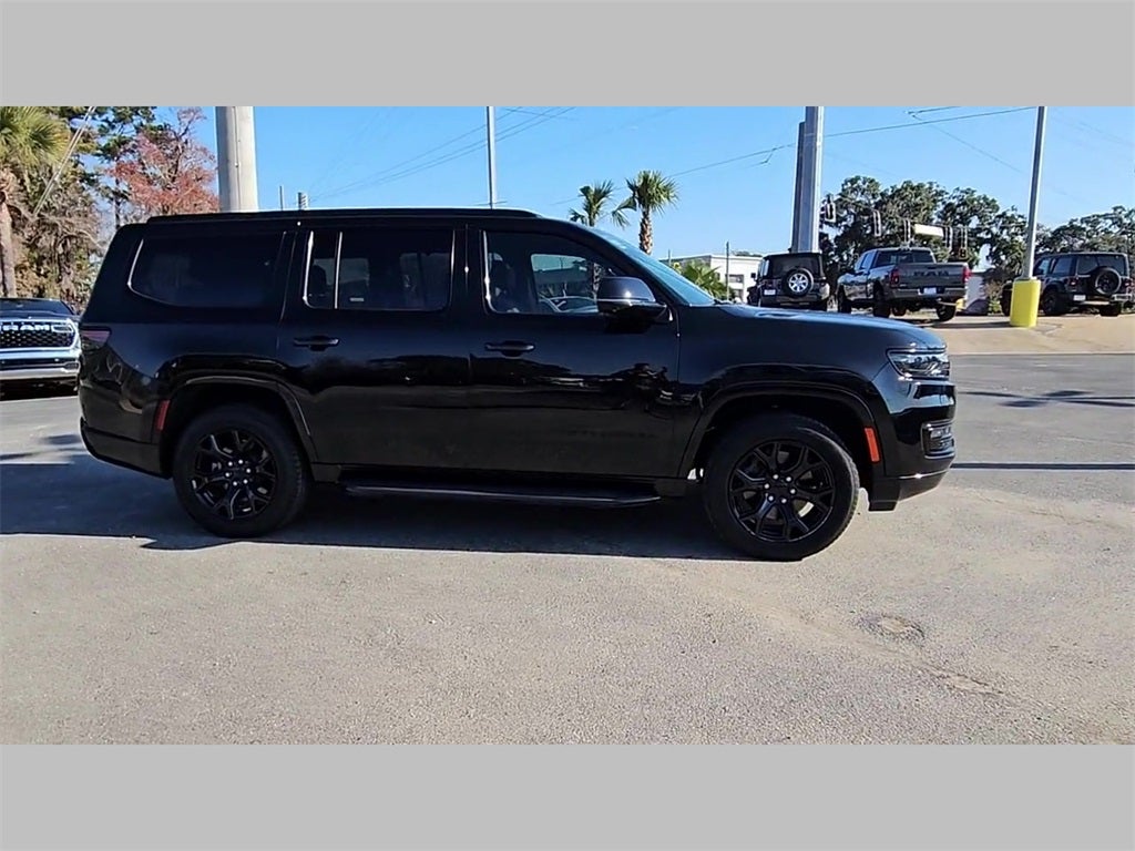 2023 Jeep Wagoneer Series II Carbide 4x2