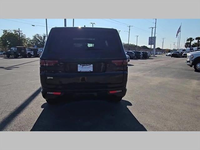 2023 Jeep Wagoneer Series II Carbide 4x2