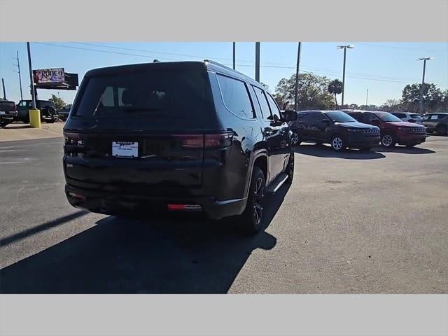 2023 Jeep Wagoneer Series II Carbide 4x2