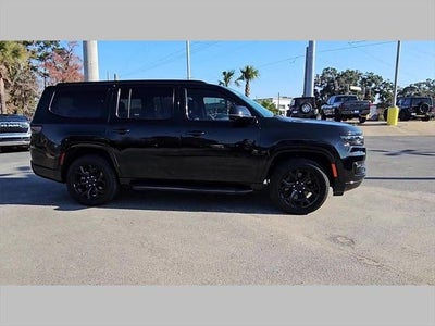 2023 Jeep Wagoneer Series II Carbide 4x2