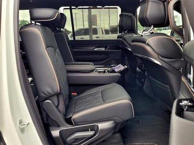 2024 Jeep Grand Wagoneer Series III Obsidian 4x4