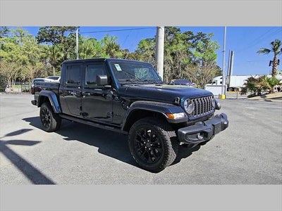 2025 Jeep Gladiator Nighthawk