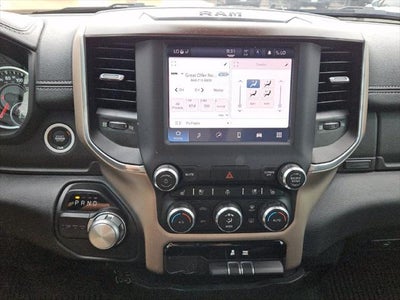 2022 RAM Ram 1500 Laramie Crew Cab 4x2 5'7' Box