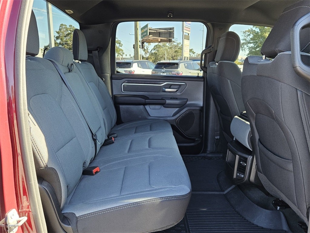 2022 RAM 1500 Big Horn Crew Cab 4x4 5'7' Box