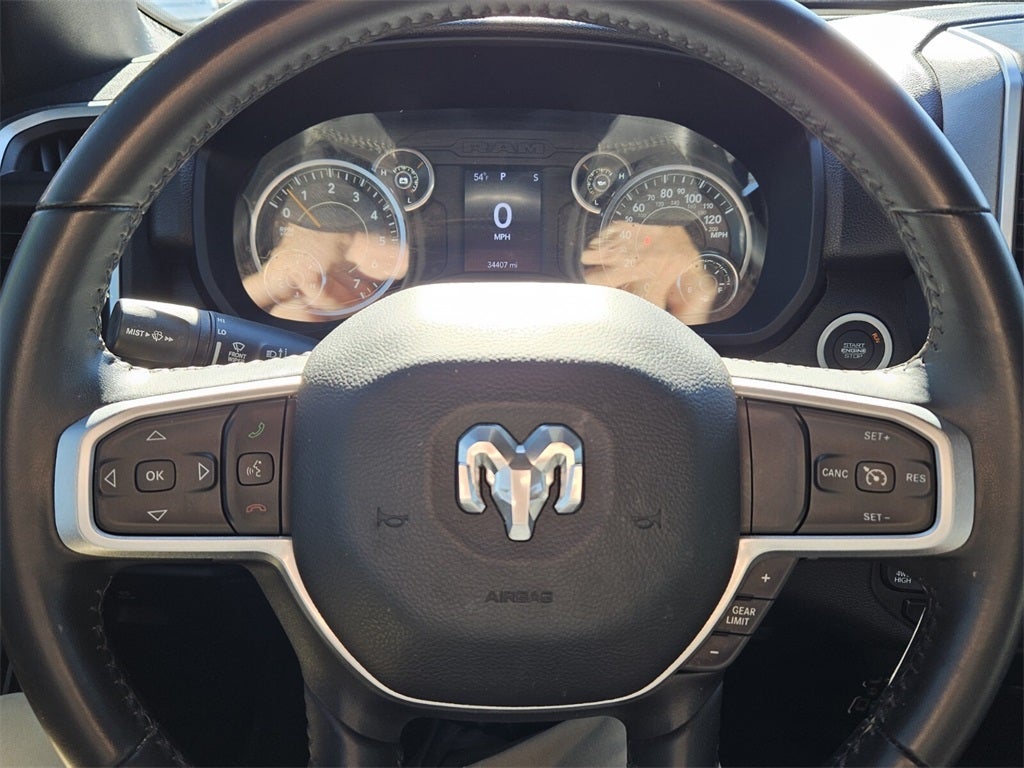 2022 RAM 1500 Big Horn Crew Cab 4x4 5'7' Box