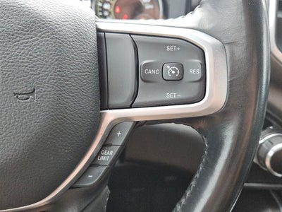 2022 RAM 1500 Big Horn Crew Cab 4x4 5'7' Box