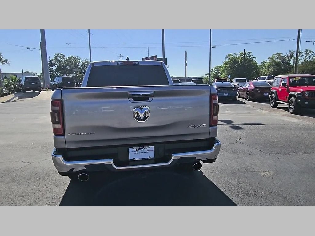 2022 RAM 1500 Limited Crew Cab 4x4 5'7' Box