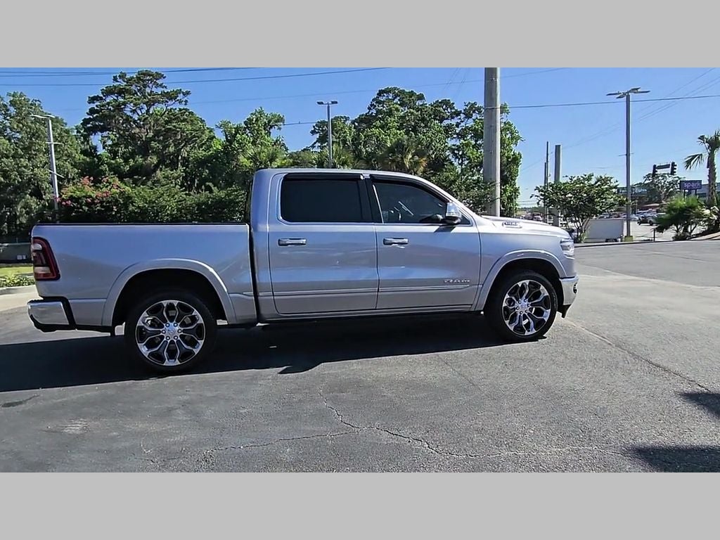 2022 RAM 1500 Limited Crew Cab 4x4 5'7' Box
