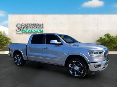 2022 RAM 1500 Limited Crew Cab 4x4 5'7' Box