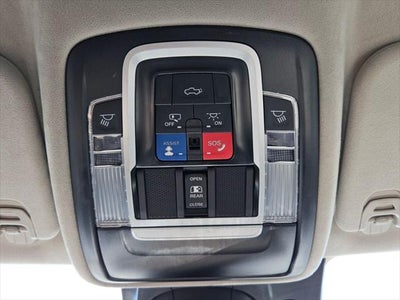 2023 RAM 1500 Limited Crew Cab 4x4 5'7' Box
