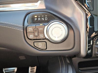 2023 RAM 1500 Limited Crew Cab 4x4 5'7' Box