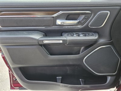 2022 RAM 1500 Laramie Crew Cab 4x4 5'7' Box