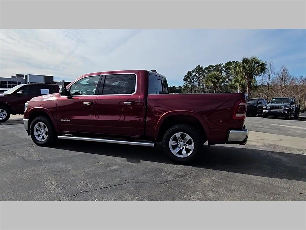 2022 RAM 1500 Laramie Crew Cab 4x4 5'7' Box