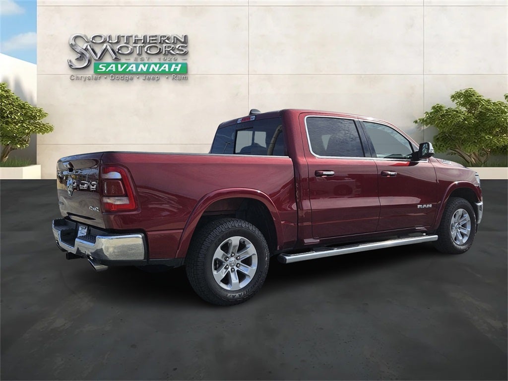 2022 RAM 1500 Laramie Crew Cab 4x4 5'7' Box