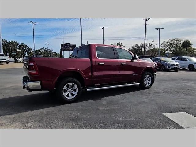 2022 RAM 1500 Laramie Crew Cab 4x4 5'7' Box
