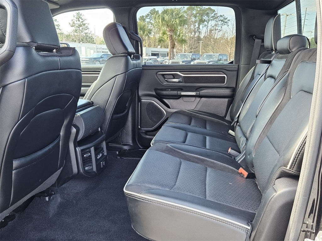 2025 RAM 1500 Laramie Crew Cab 4x4 5'7' Box