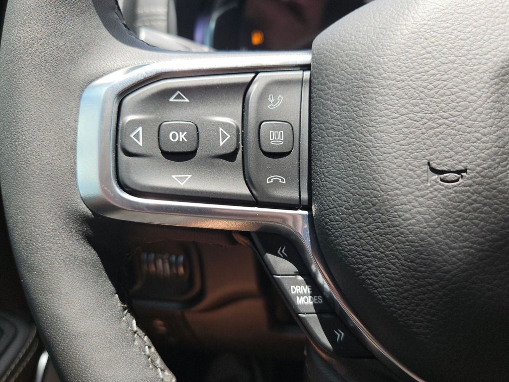 2026 RAM Ram 1500 Laramie Crew Cab 4x4 5'7' Box