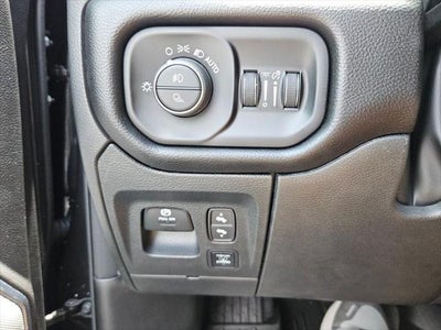 2026 RAM Ram 1500 Laramie Crew Cab 4x4 5'7' Box