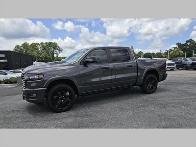 2026 RAM Ram 1500 Laramie Crew Cab 4x4 5'7' Box