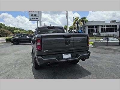 2026 RAM Ram 1500 Laramie Crew Cab 4x4 5'7' Box