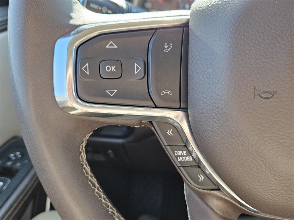 2025 RAM 1500 Laramie Crew Cab 4x4 5'7' Box