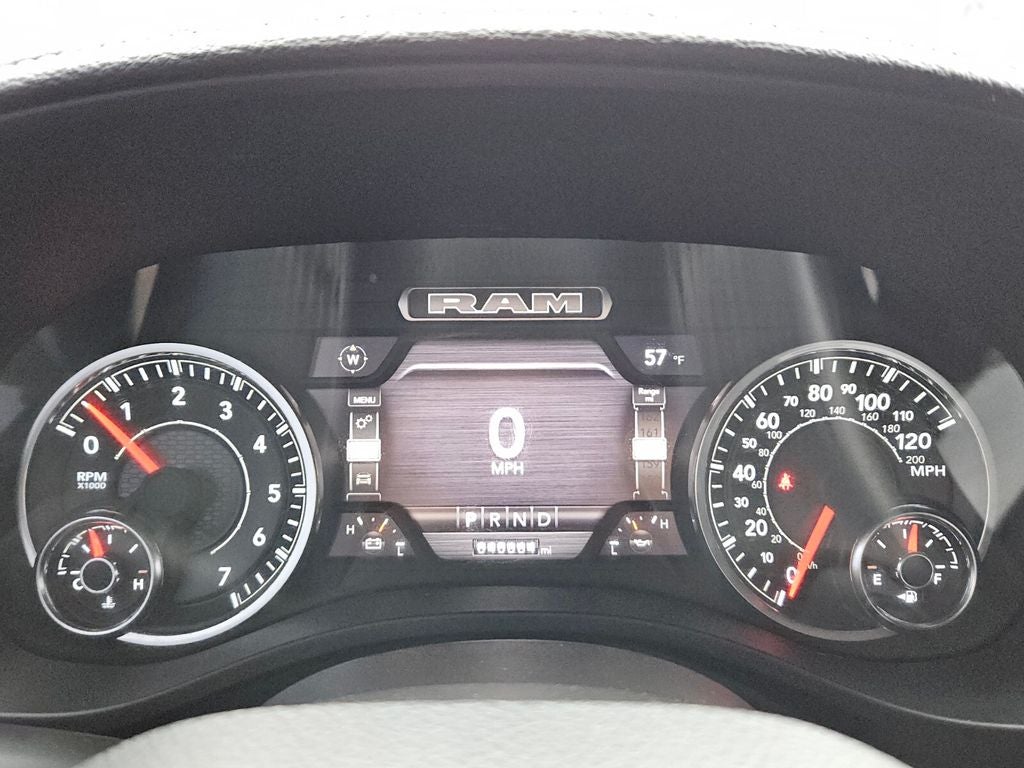 2024 RAM 1500 Laramie Crew Cab 4x4 5'7' Box