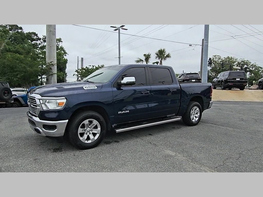 2024 RAM 1500 Laramie Crew Cab 4x4 5'7' Box