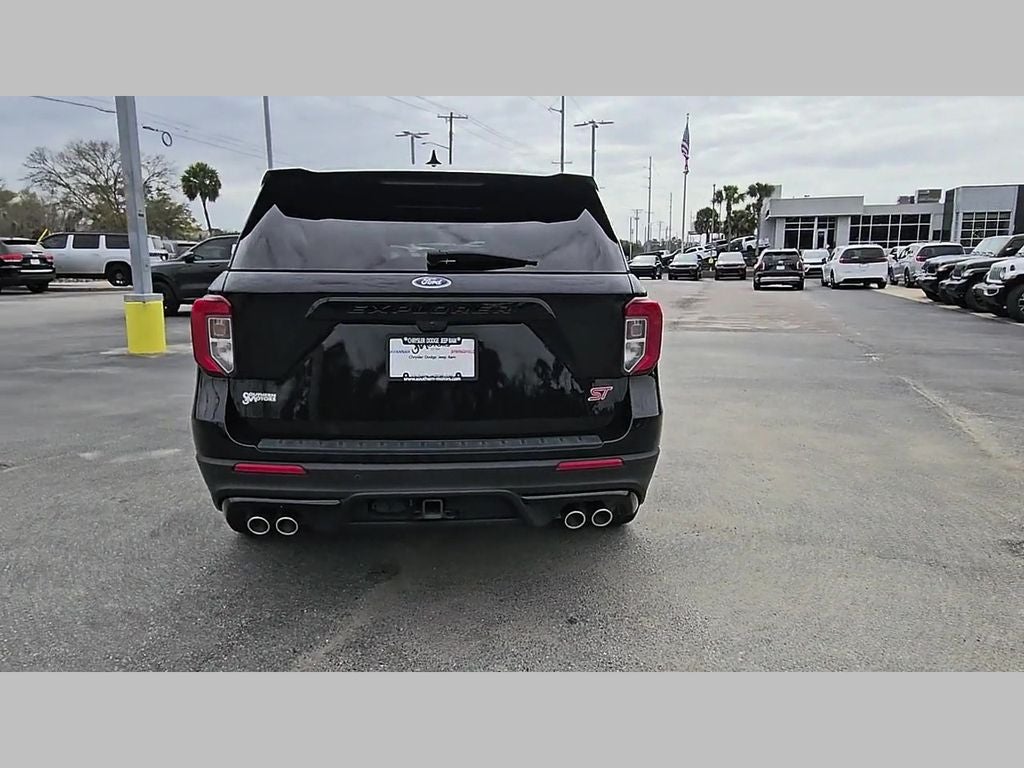 2022 Ford Explorer ST