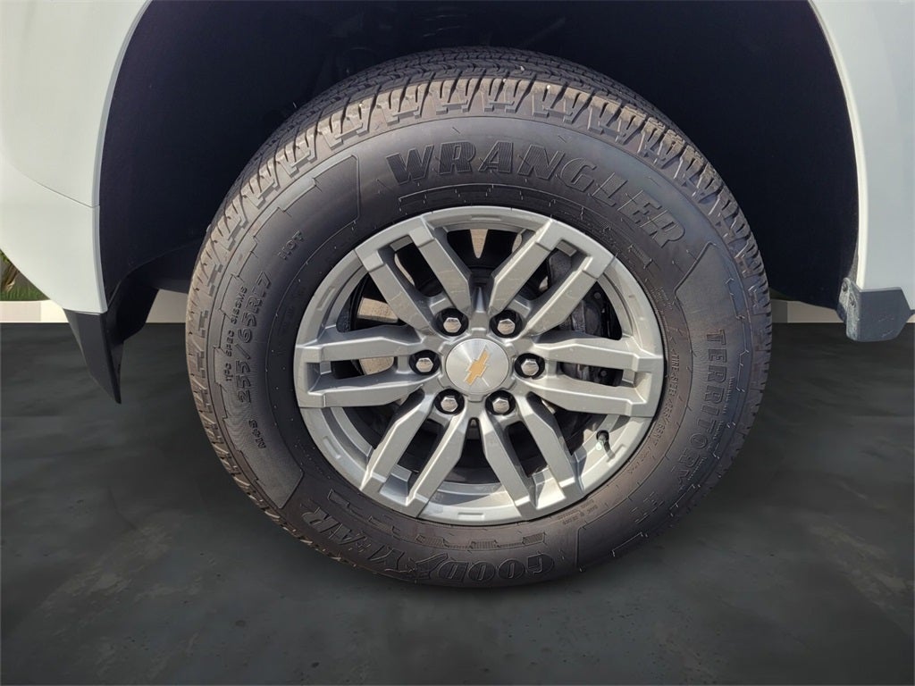 2024 Chevrolet Colorado 2WD LT