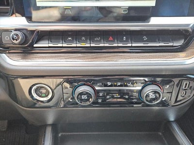 2023 Chevrolet Silverado 1500 4WD Crew Cab Short Bed RST