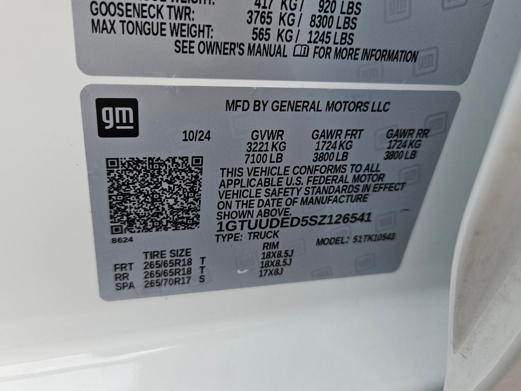 2025 GMC Sierra 1500 4WD Crew Cab Short Box SLT