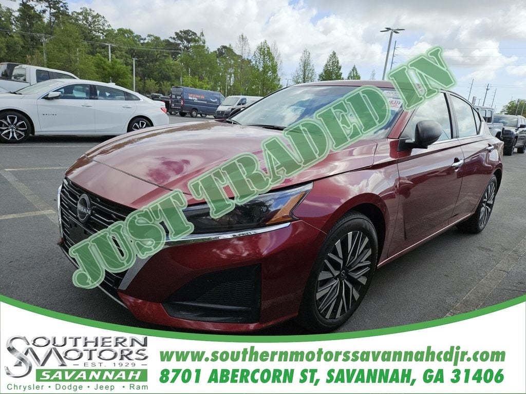 2025 Nissan Altima SV FWD